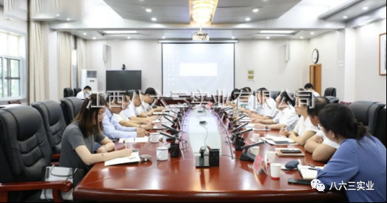 中南大學(xué)、江西師范大學(xué)一行來(lái)八六三考察